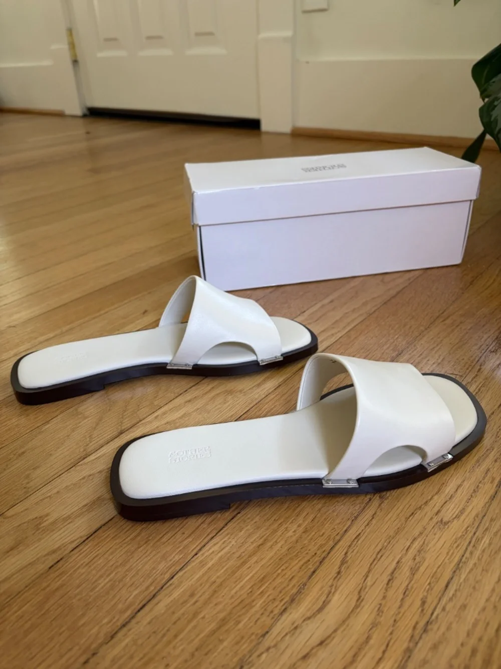 & Other Stories leather slides